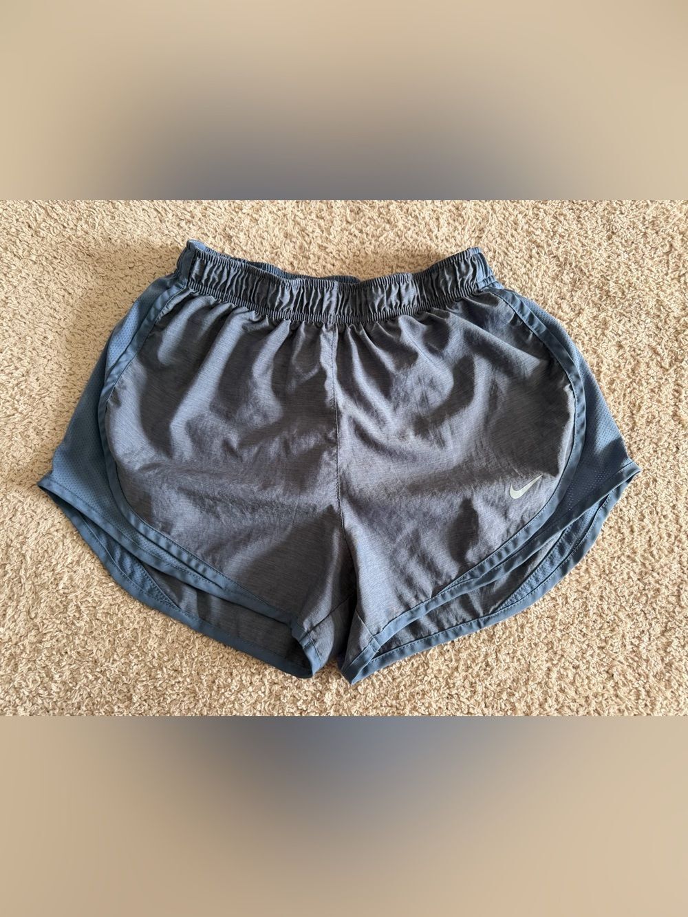 Nike Dri-FIT Tempo Grey Blue Heather Running Shorts Women's Size Small
